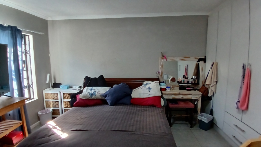 To Let 3 Bedroom Property for Rent in Fairview Eastern Cape
